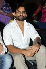 Pilla Nuvvu leni Jeevitham Success Meet
